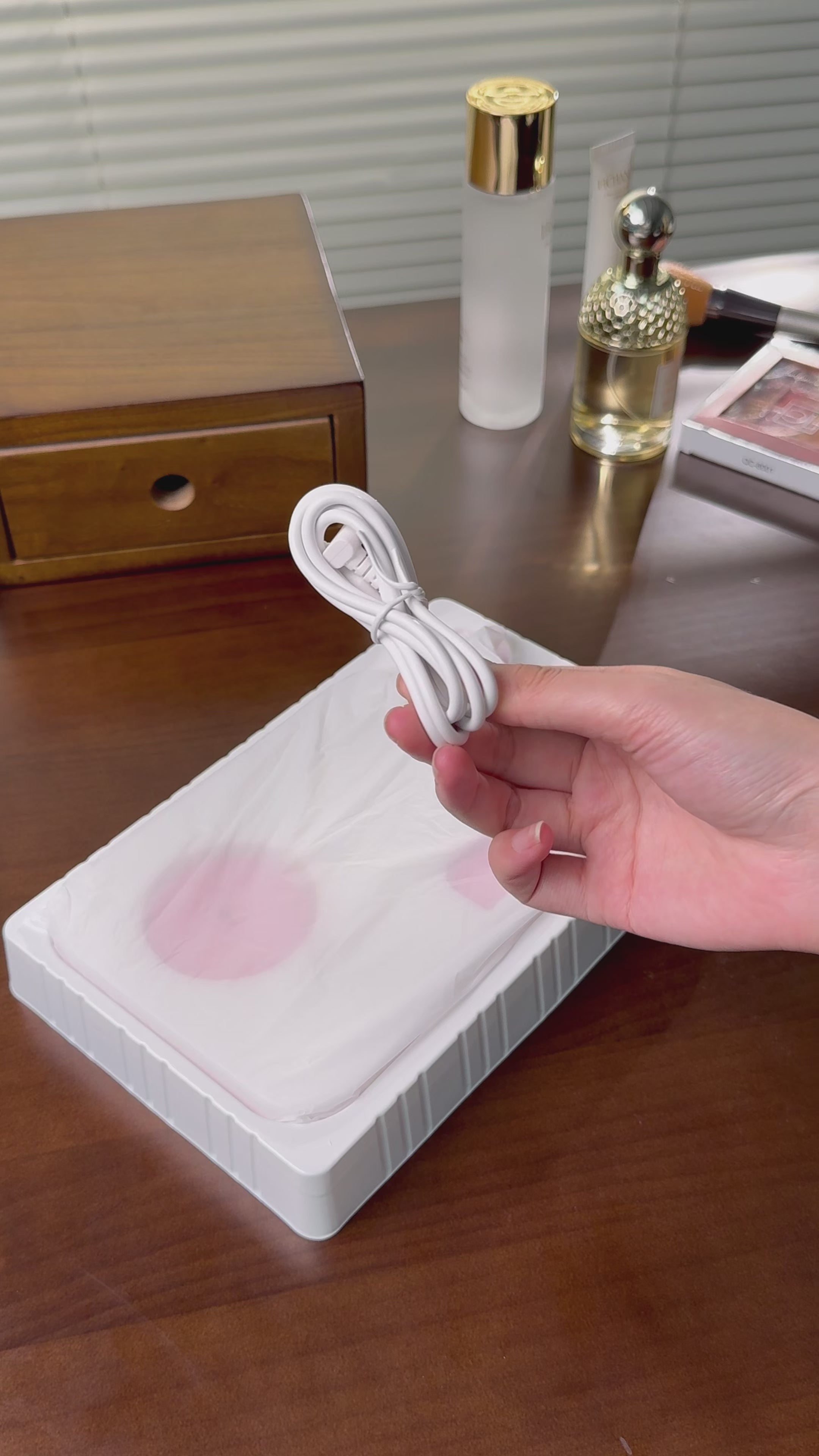 3 in 1 Wireless Charger Mirror