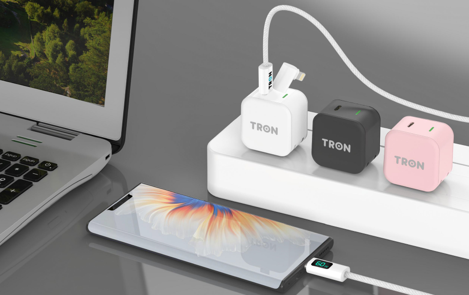 TRON 25W Power Adapter + 60W 2-in-1 LCD Cable Bundle — USB-C & Lightning (view 3)
